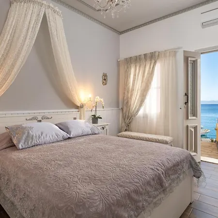 Marika'S Deluxe Rooms Сими Экстерьер фото